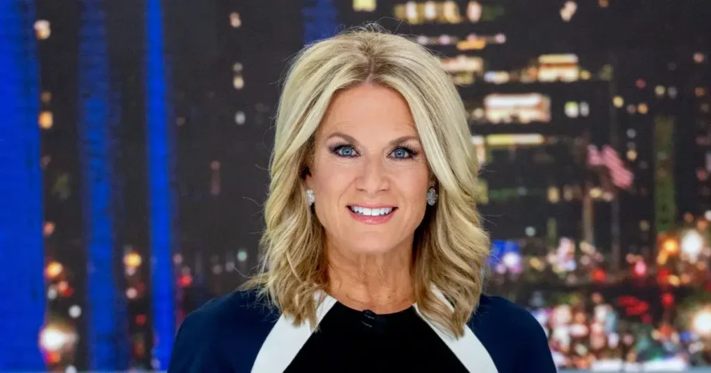 Martha MacCallum at news room fox  news